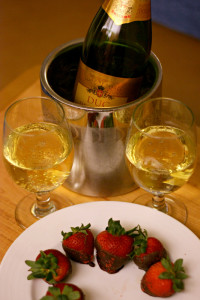 champagne-strawberries